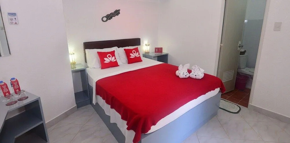 ZEN Rooms Station 3 Angol Road
