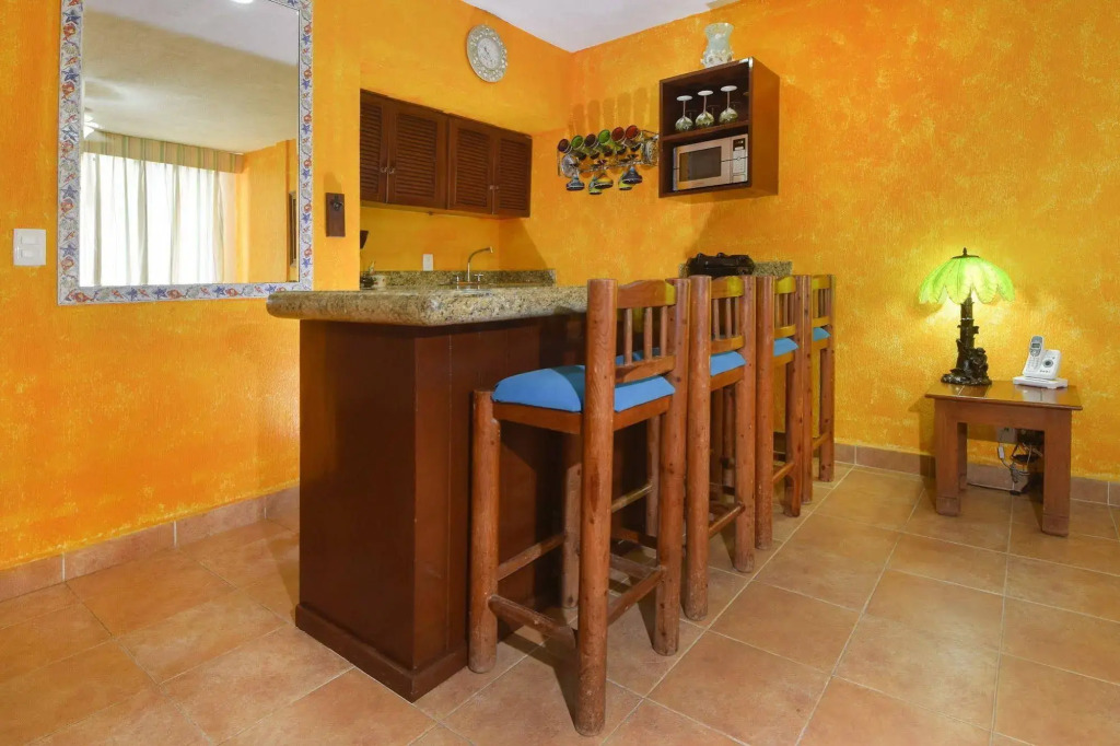 Plaza Marina Condos by Rentals Your Way
