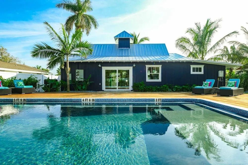 Islands West Resort Villas by AMI Locals