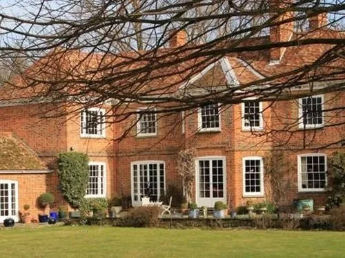 Newnham Manor