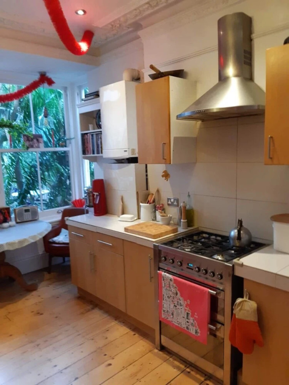 Homely 1 Bedroom Apartment in Vibrant Hove, Brighton