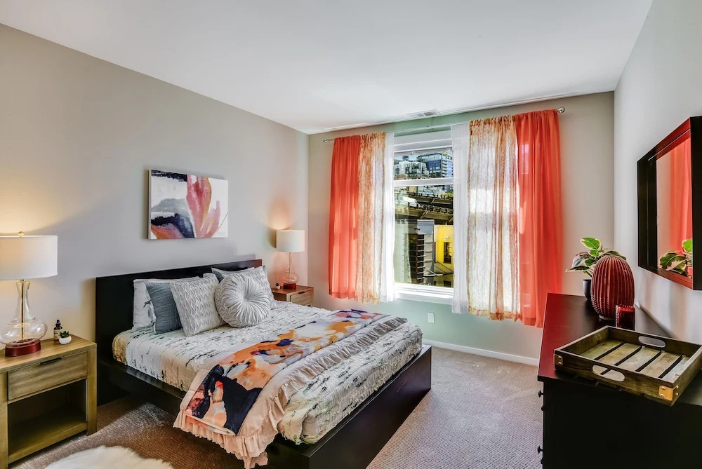 Emerald City Waterfront Retreat - Two Bedroom Condo