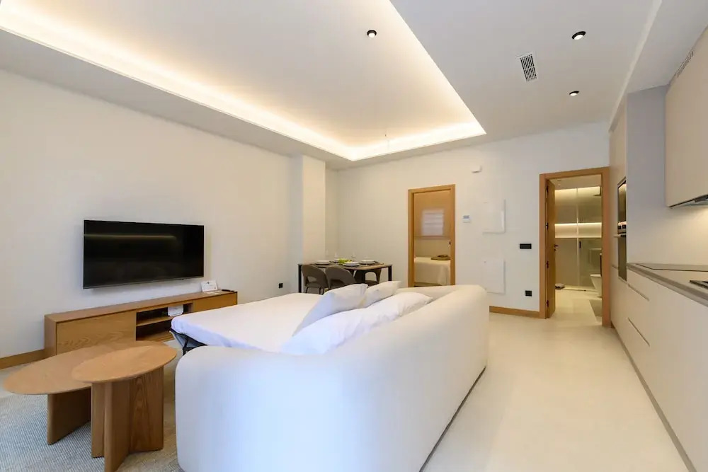 M Scr7b2 Amplio Piso Exterior de un Dormitorio e