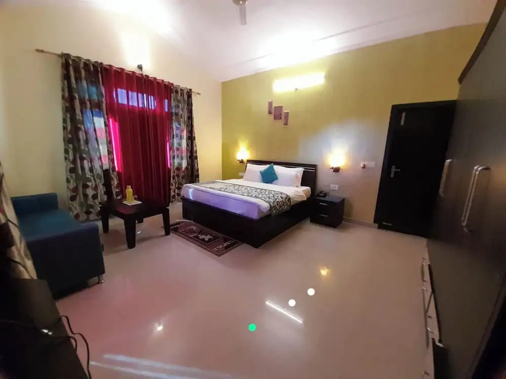 Goroomgo Nabh Resorts Naukuchityal