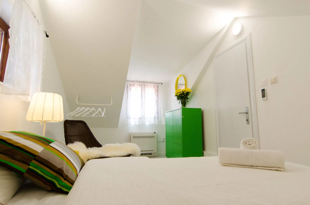 Apartments & Rooms Tiramola - Old Town