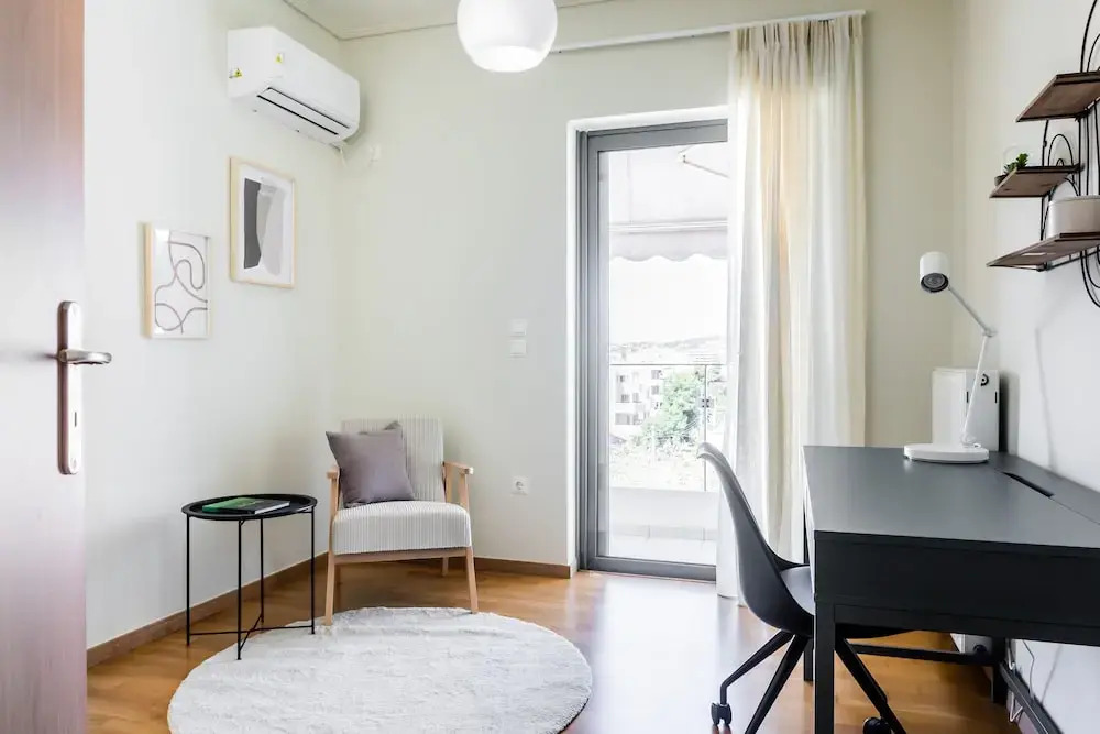 Majestic 3BR Apartment in Chalandri