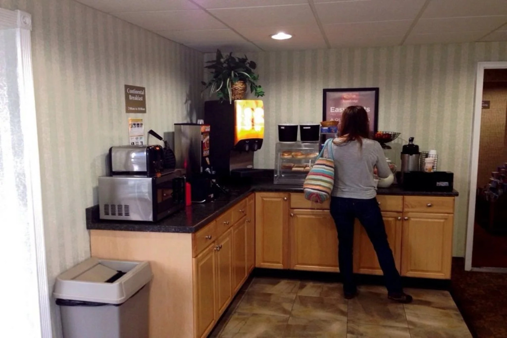 Quality Inn Near Pimlico Racetrack