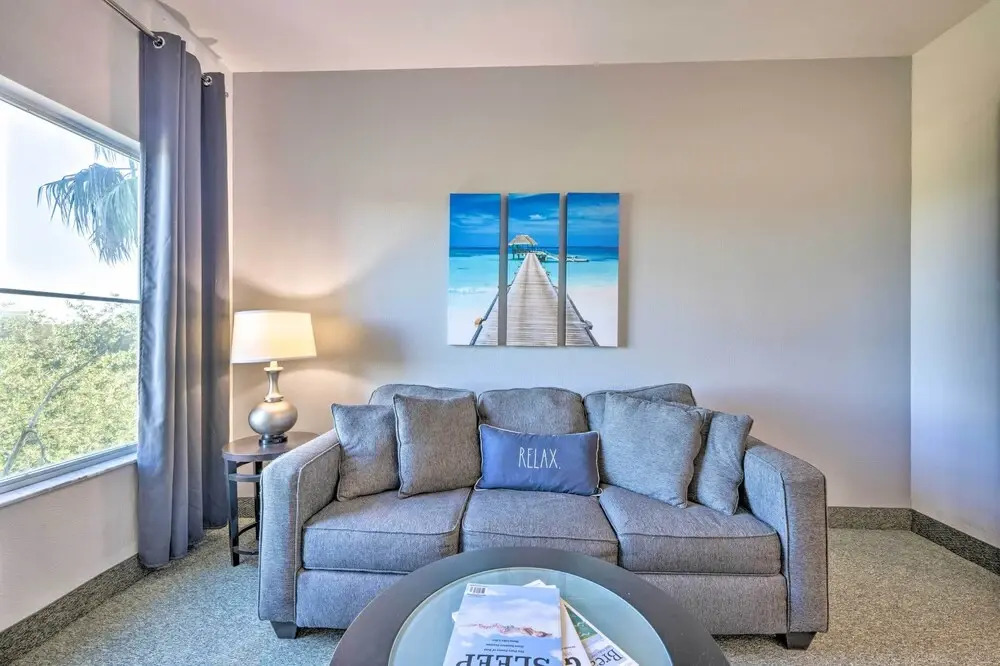 Orlando Family Condo ~ 9 Mi to Magic Kingdom!