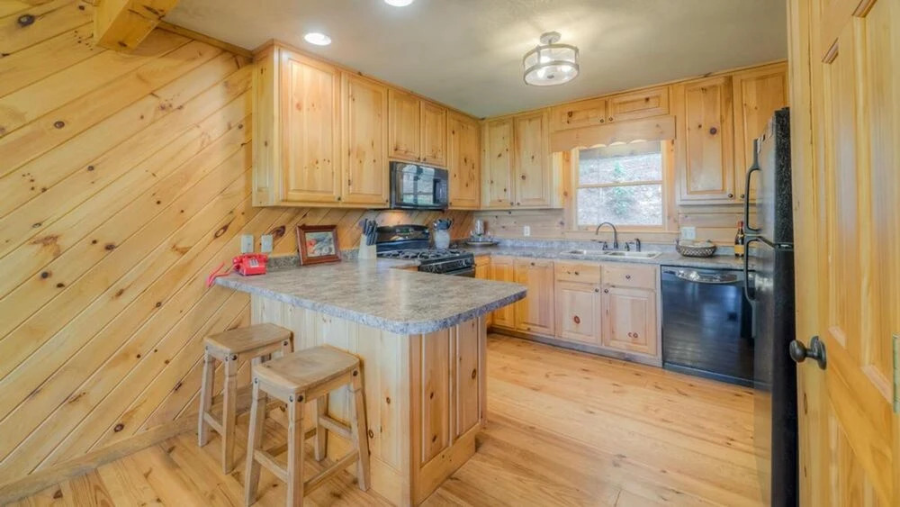 Blue Chase Lodge by Escape to Blue Ridge