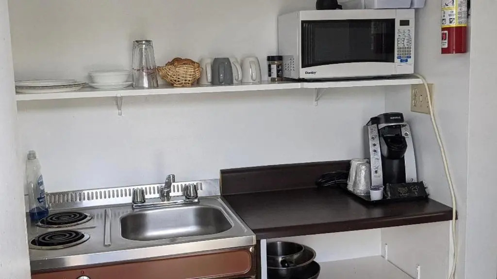 Valois Restaurant & Motel