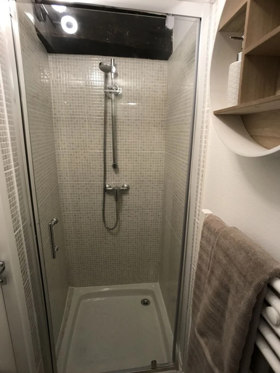 Bel Appartement Avec Cour Privative