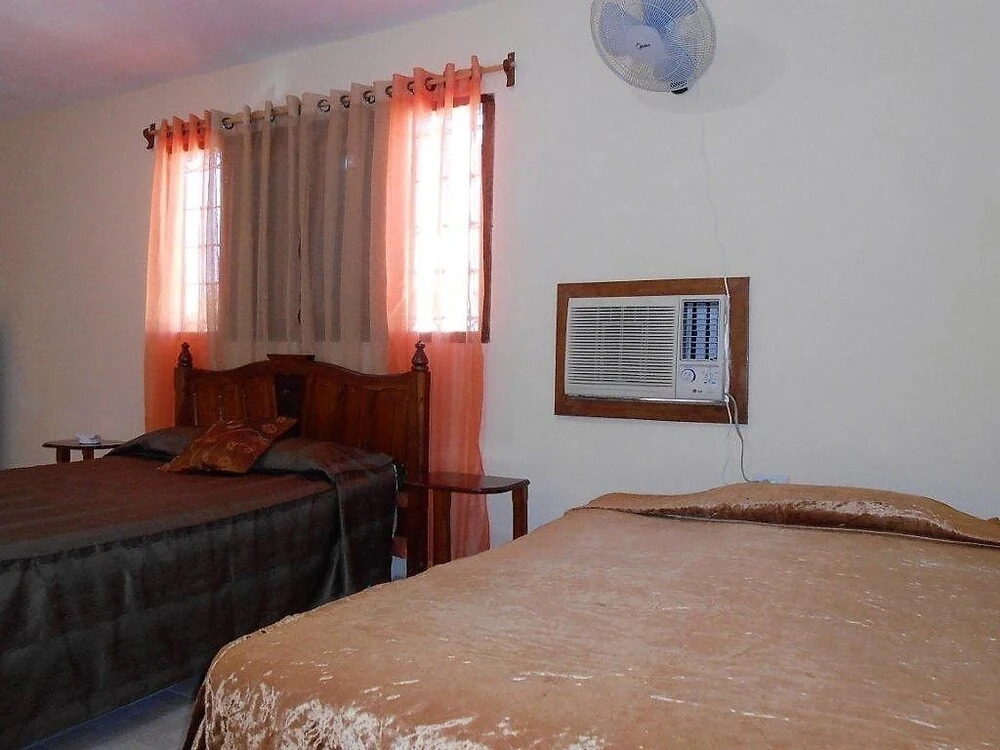 Hostal Torre Sur