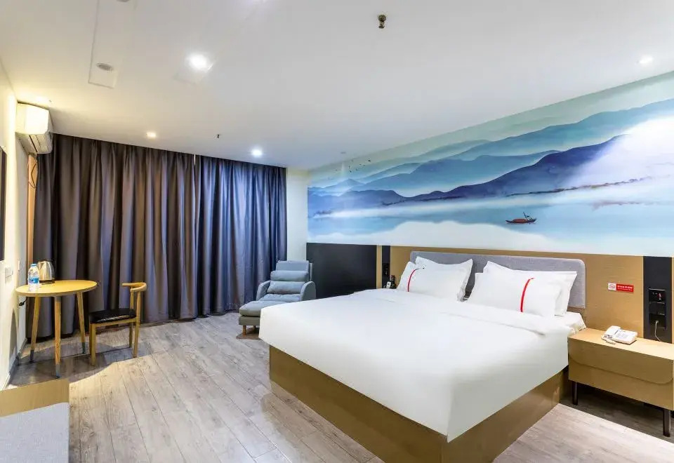 Lijia Express Hotel (Wuhan Jinghe Square Branch)