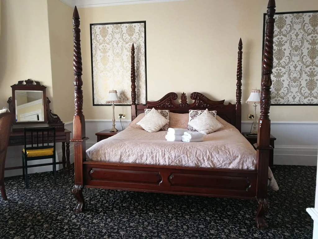 Regency Hotel