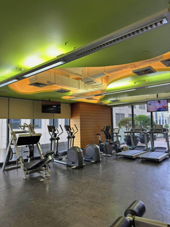 Knightsbridge Makati City Stay