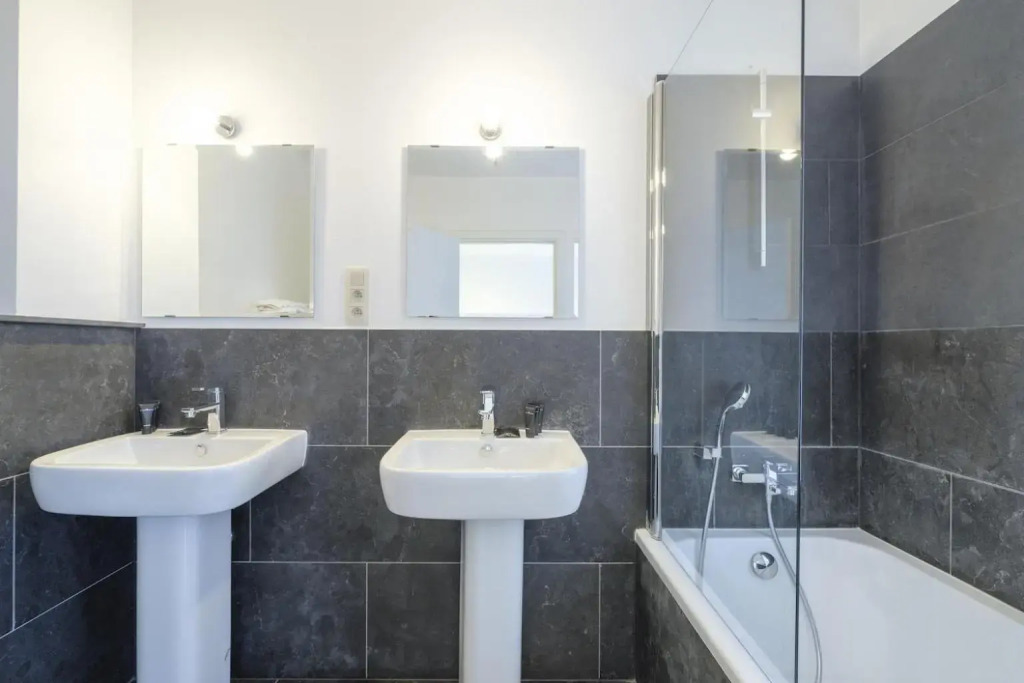 Magnificent 2 bedroom duplex + terrace Ixelles