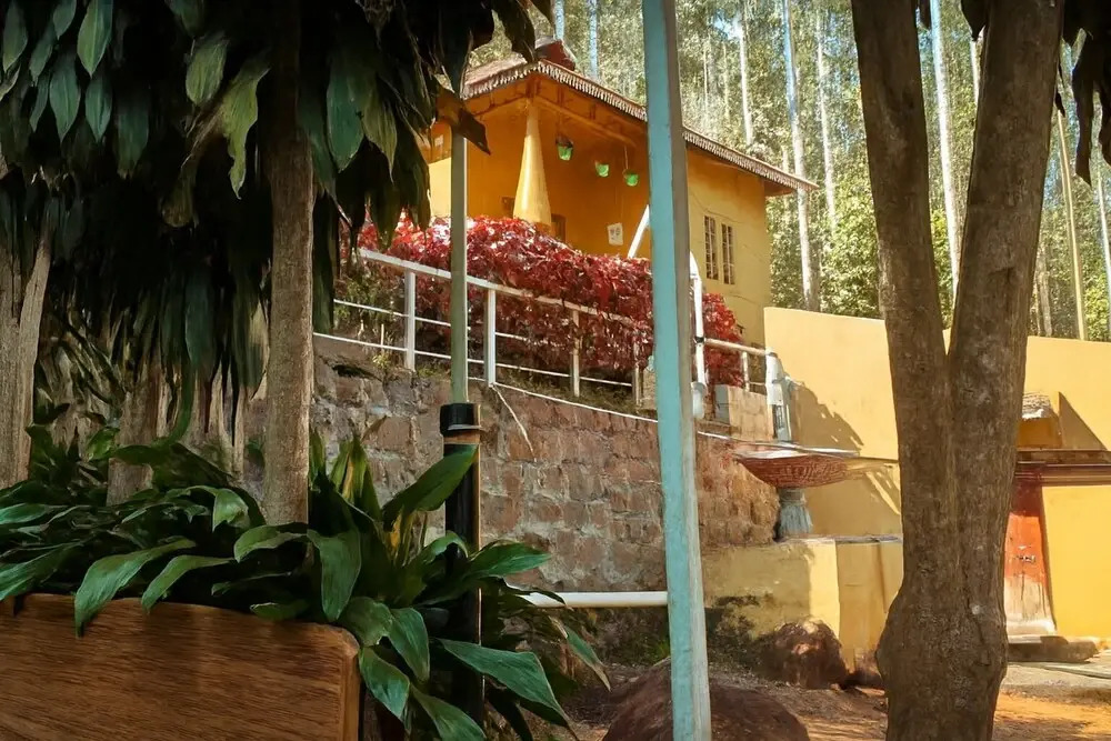 HolidayZ by Stayz Royale in Yercaud - Misty Woody Stay