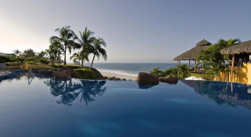 Rancho Banderas All Suite Resort Punta Mita