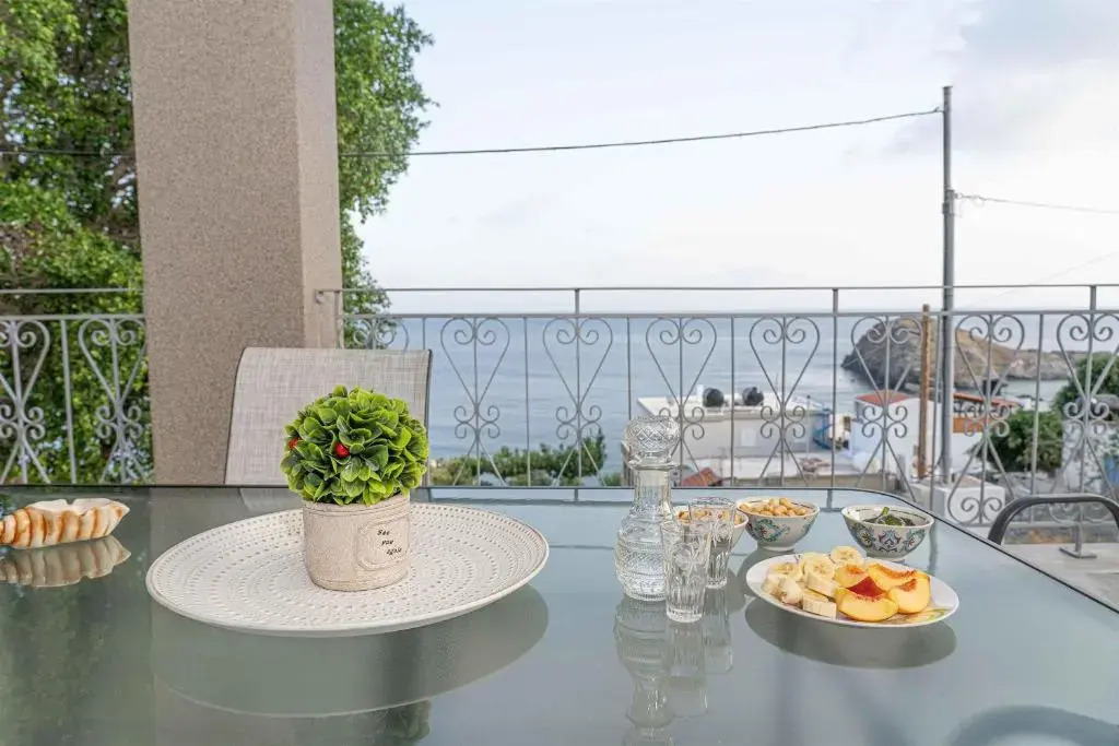 Tzortzis Family Apartments