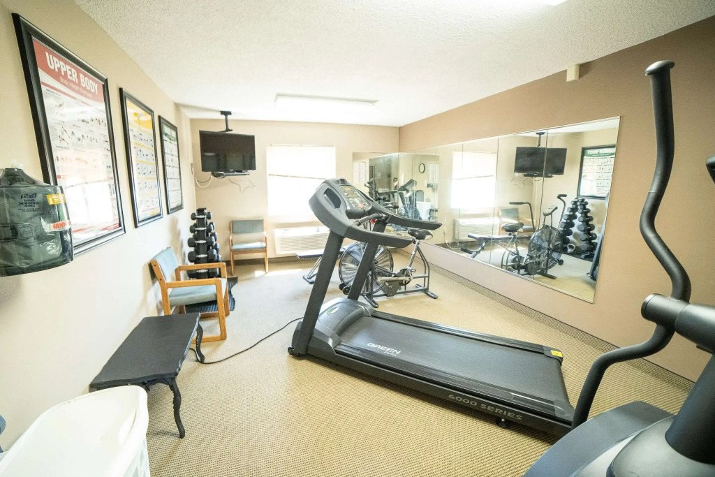 Quality Inn & Suites Watertown near Prairie Lakes Ice Arena