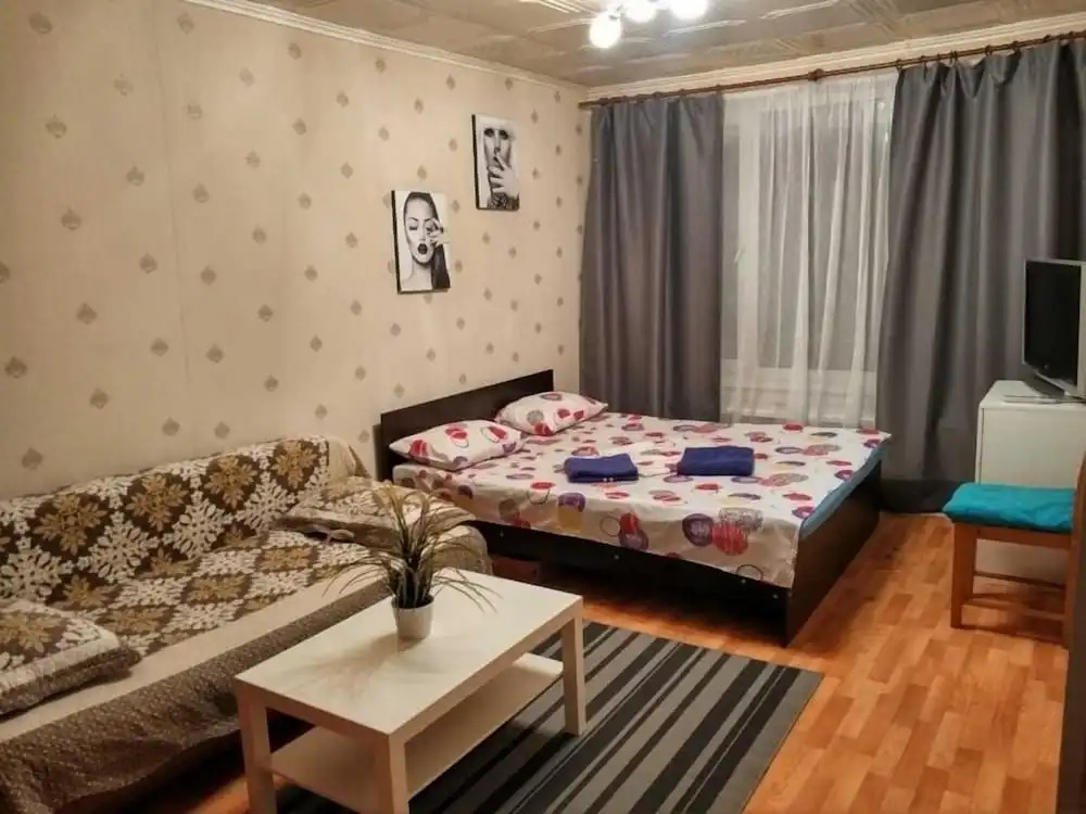 Апартаменты, Введенского, 10