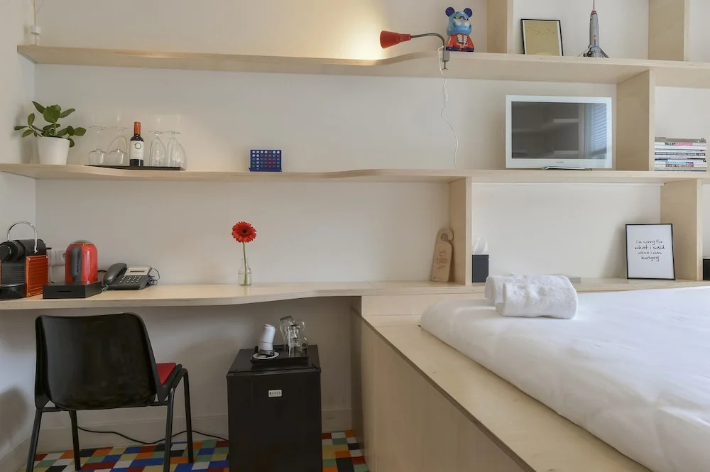 Mary K Hotel