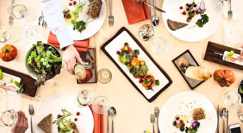Malerwinkl Restaurant + Kunsthotel