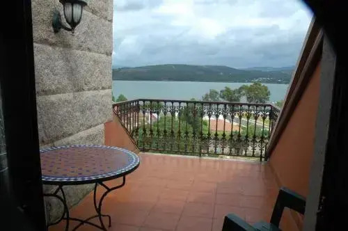 Apartamentos Turisticos Vilagarcía- Rio Ulla