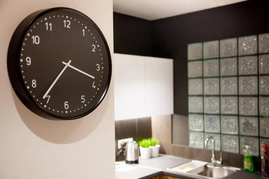 TONI'S Charming Apartment 2BD, close Thisseo Metro