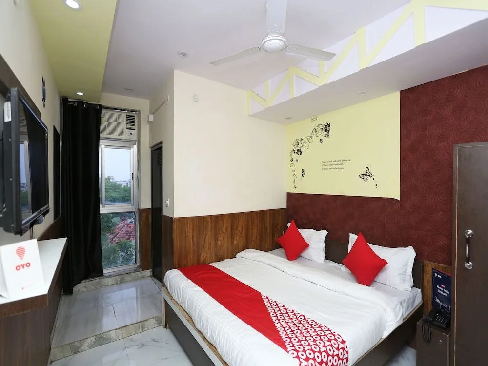 OYO 15994 Hotel Bullet Inn & Lounge