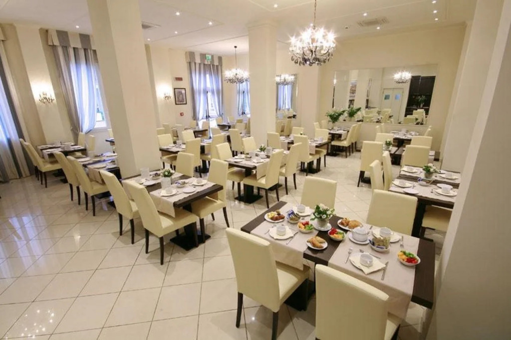 Savoia Hotel Regency