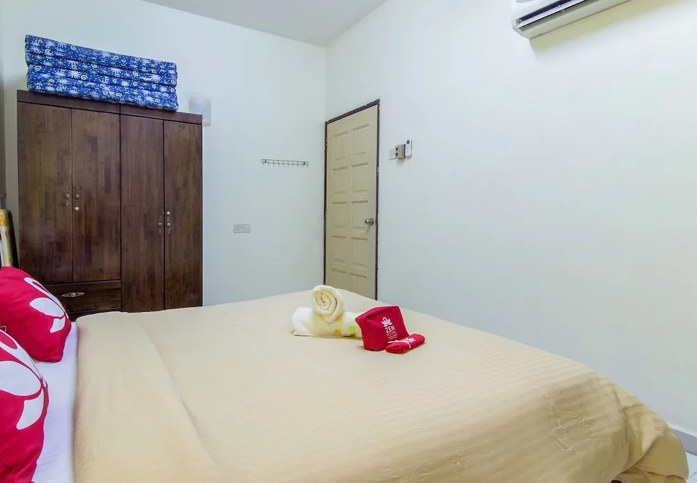 ZEN Home Lagenda Homestay