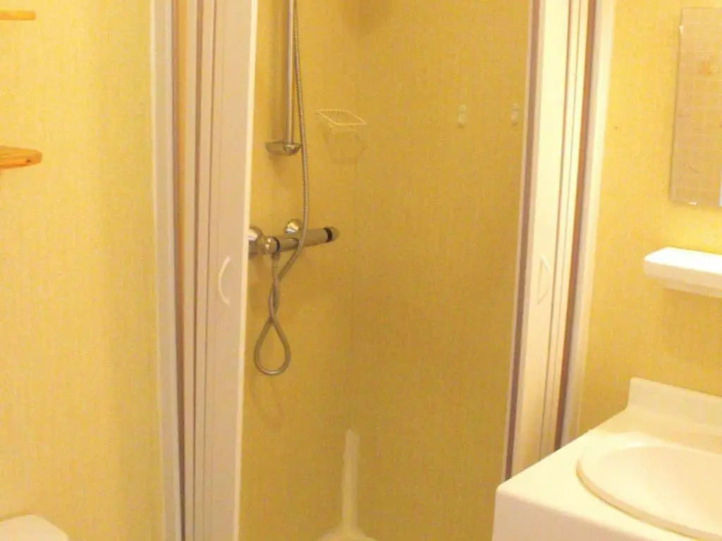 Appartement Brides-les-Bains, 1 pièce, 2 personnes - FR-1-512-124