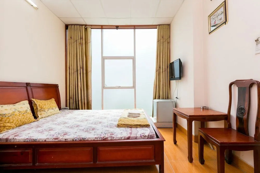 Oyo 1019 Xuan Hong Hotel