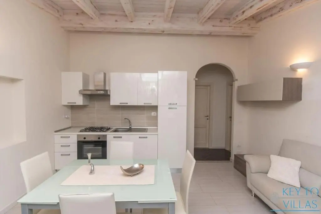 Brigata House - Luxury 2 beds, wifi, balcony,sea view - Key to Villas