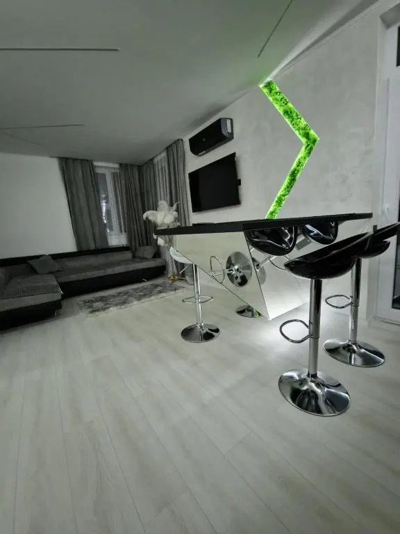 Noah Residence