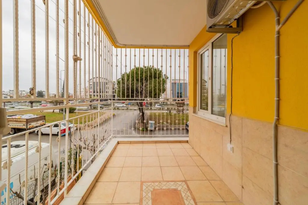 Fully Furnished Spacious Big Flat In Kepez