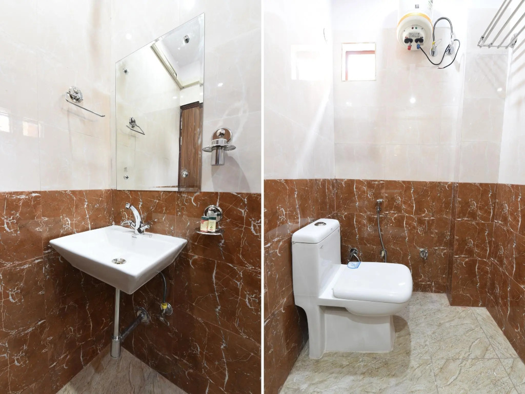 OYO 14387 Luxury Inn