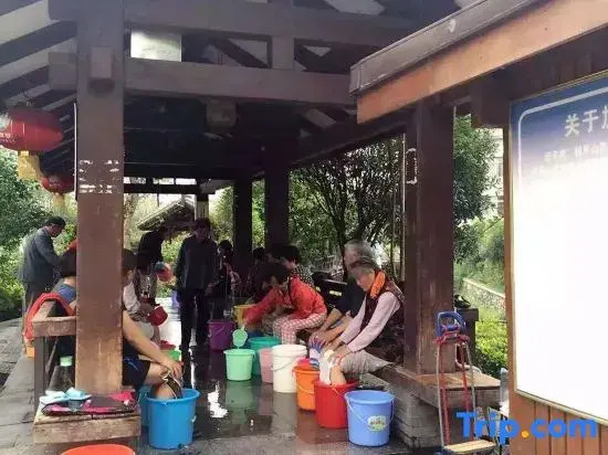 Yichun Weiyunju Hotel Apartment