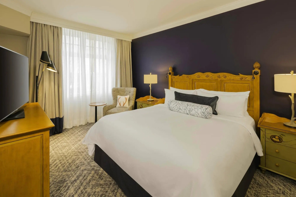 JW Marriott The Rosseau Muskoka Resort & Spa
