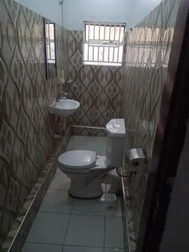 Euro Suites Hotel Bukoto