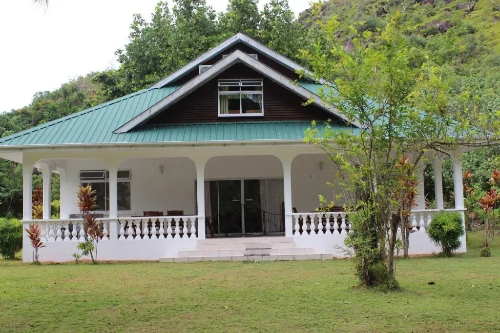 Le Chevalier Bay Guesthouse