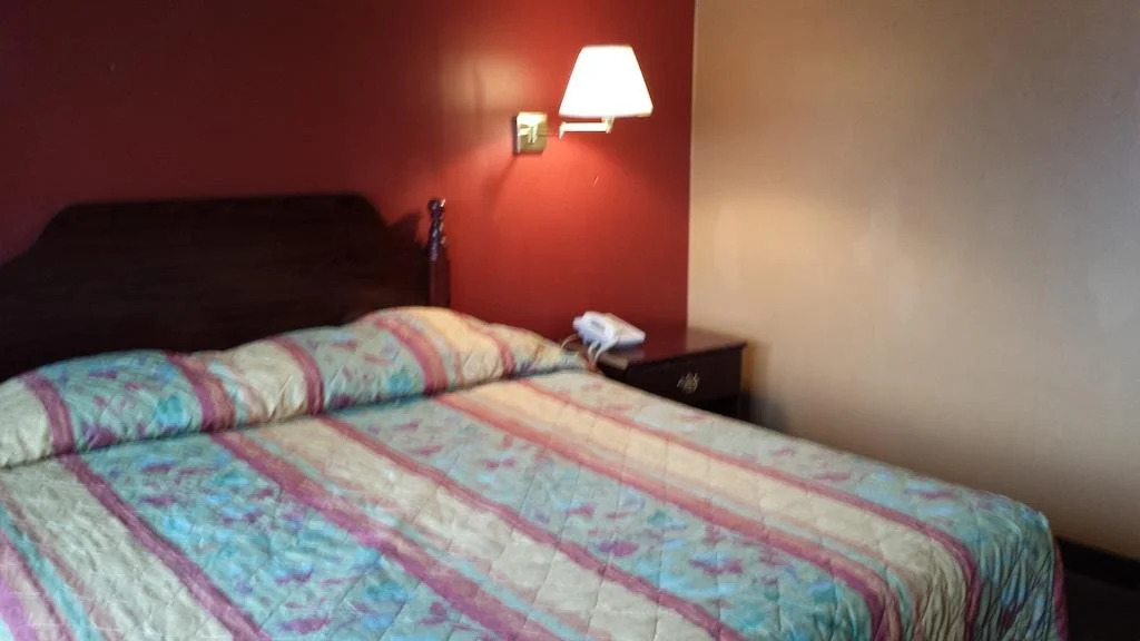 Bridgeview Inn