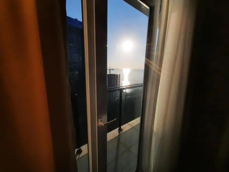 Leo Group Apartment 21-03 Elegance Batumi