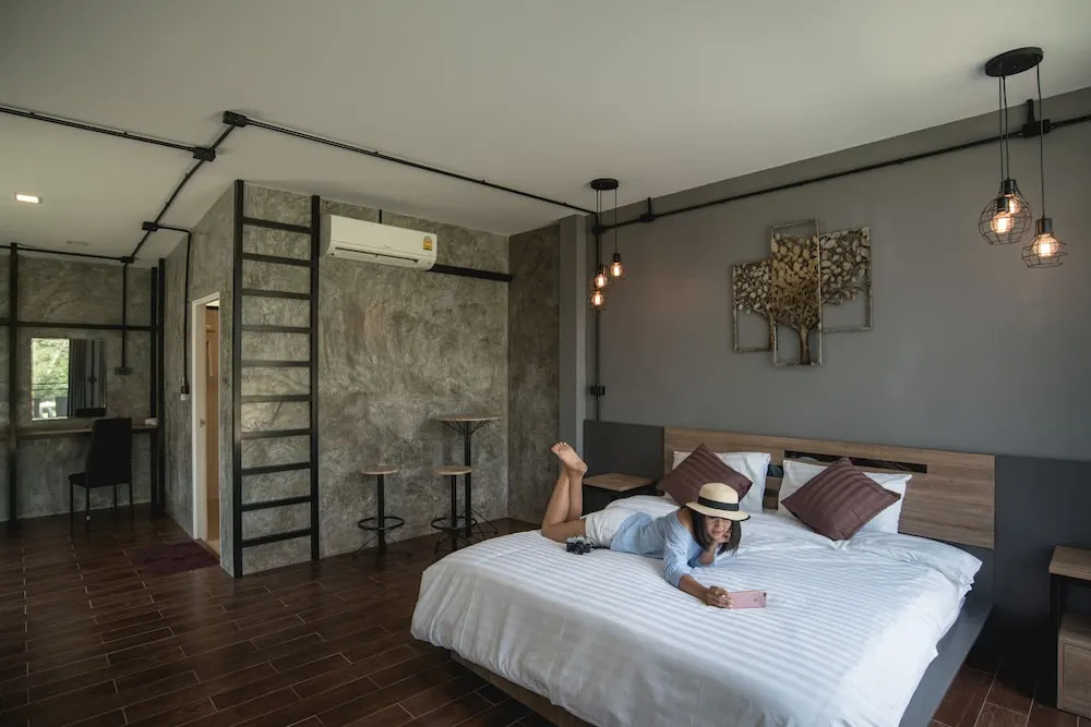 Kwai Tara Riverside Villas