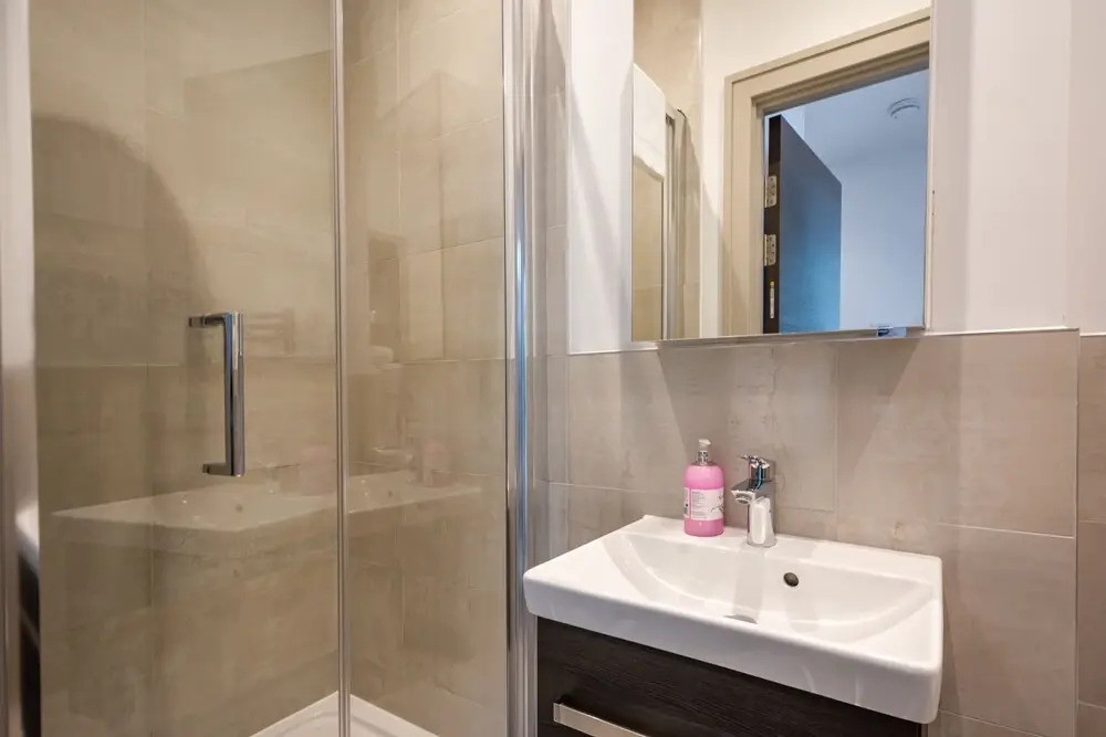 Comfy One Bedroom Apartment in Harrow