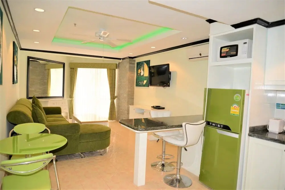 Sleek 1 bed Condo Jomtien