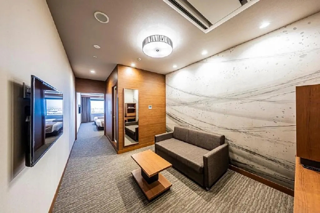 Oriental Suites Airport Osaka Rinku