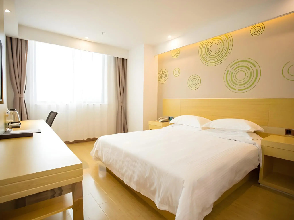 GreenTree Inn Wuxi Rongchuang cultural Tourism City Nanquan Town Business Hotel