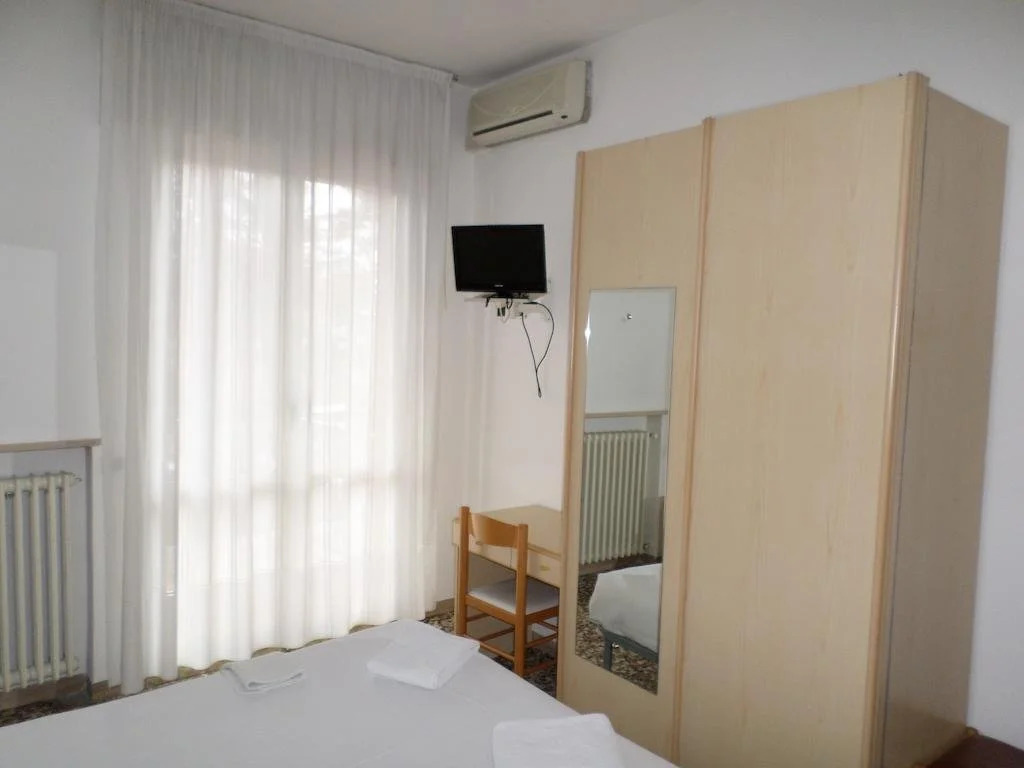 Hotel Ines